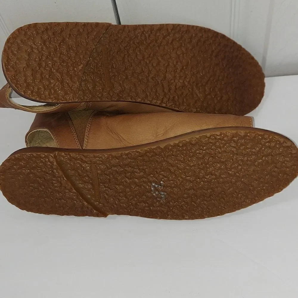 Luxe De Leon LDL Tan Leather Peep Toe Slide On Sandals Sz 9.5
